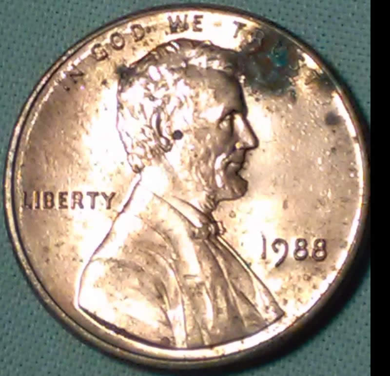 1988-P-Lincoln-Cent-With-Small-Rim-Clip-I-Think?